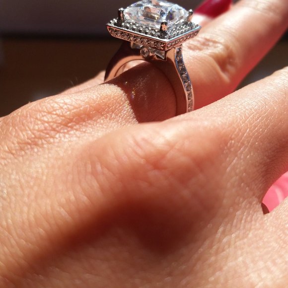 AIG CERTIFIED Lab Grown 4ct Princess Cut Diamond - Picture 6 of 11